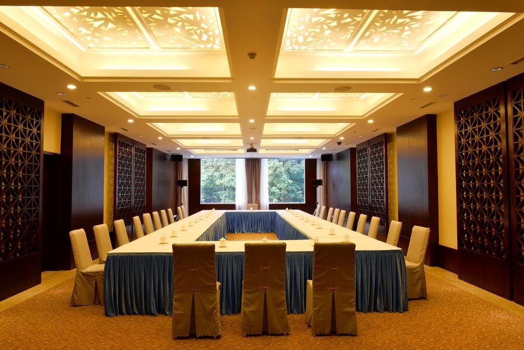 Guangdong Yingbin Hotel-Free Canton Fair Shuttle Bus Εξωτερικό φωτογραφία