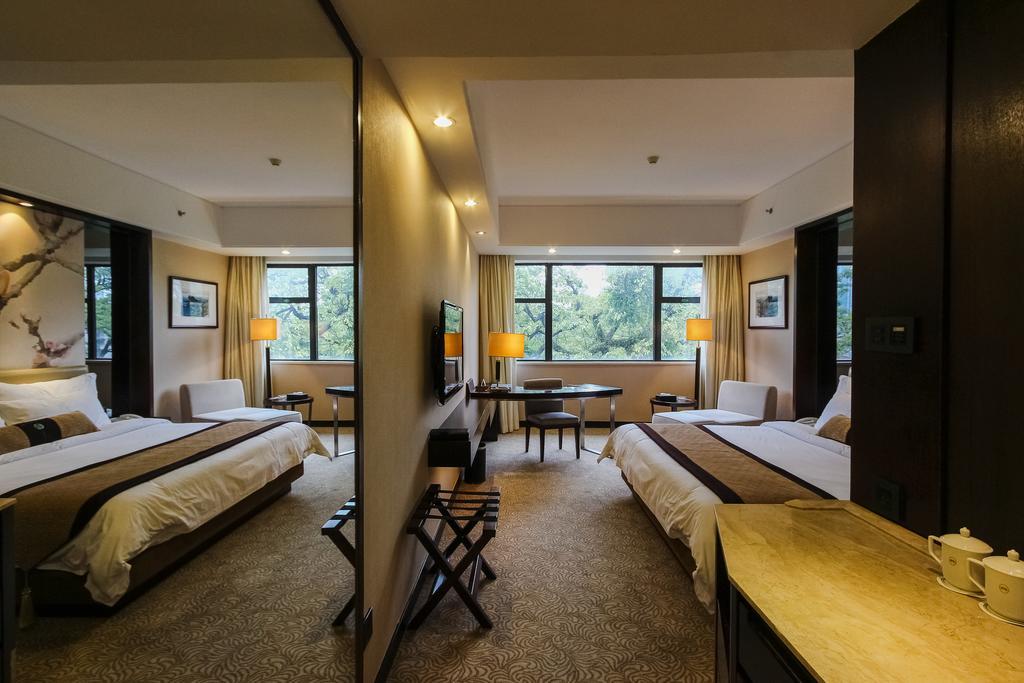 Guangdong Yingbin Hotel-Free Canton Fair Shuttle Bus Εξωτερικό φωτογραφία