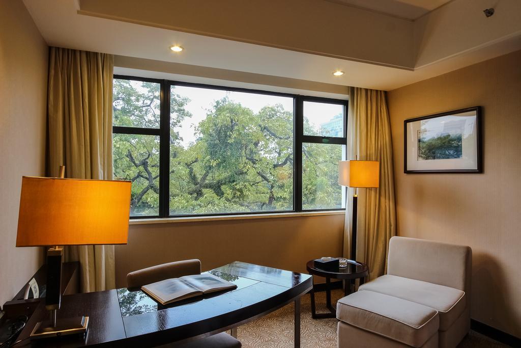 Guangdong Yingbin Hotel-Free Canton Fair Shuttle Bus Εξωτερικό φωτογραφία