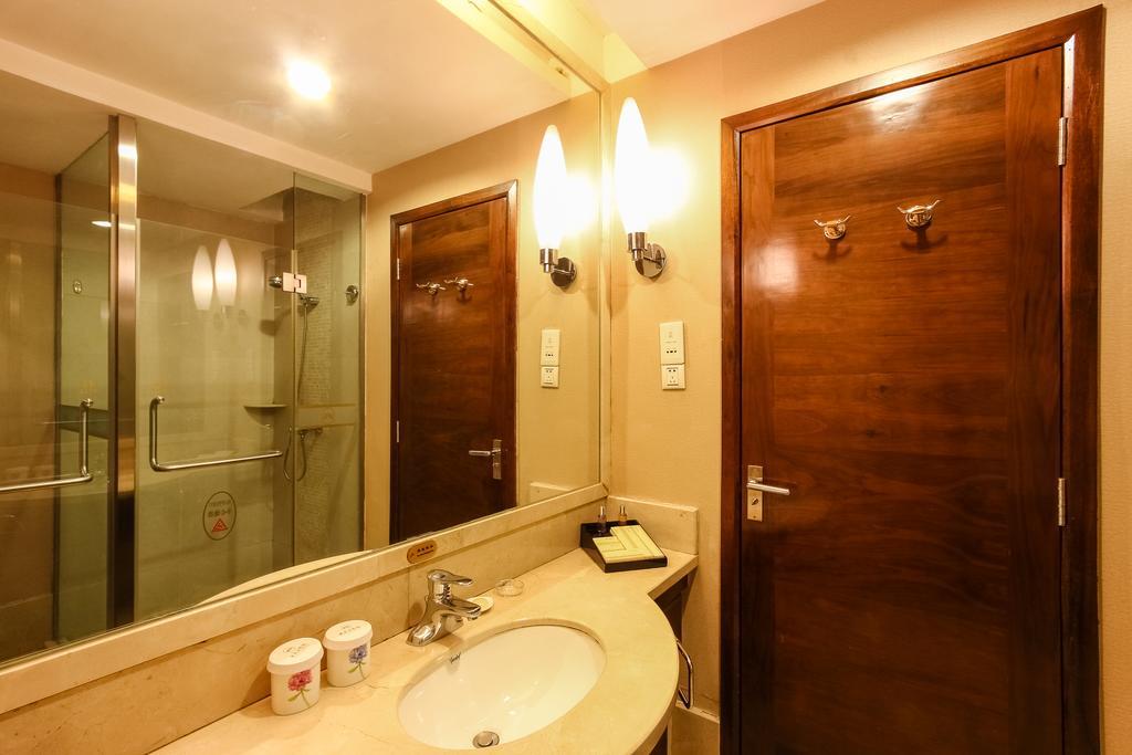 Guangdong Yingbin Hotel-Free Canton Fair Shuttle Bus Εξωτερικό φωτογραφία
